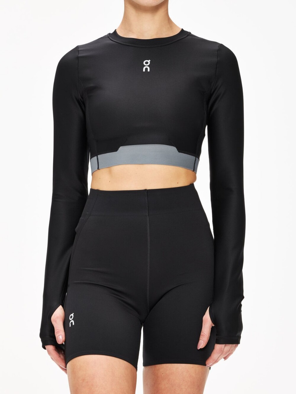On Running Train Long Sleeve Crop Top in Black